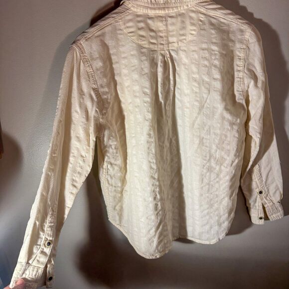 Vintage 80s/90s Petite Sophisticate Cotton Button-Down Shirt | Textured Ivory Cr - Picture 2 of 8